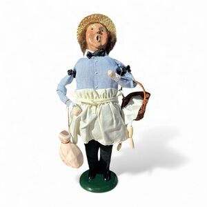 Byers’ Choice Ltd. Criers of London Butcher with meat/sausages Vintage 1995